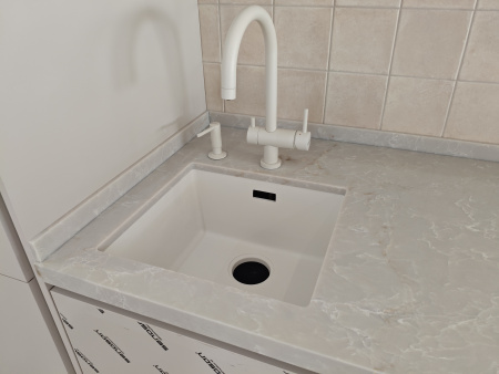 Столешница из кварца Quantra Quartz Sevilia