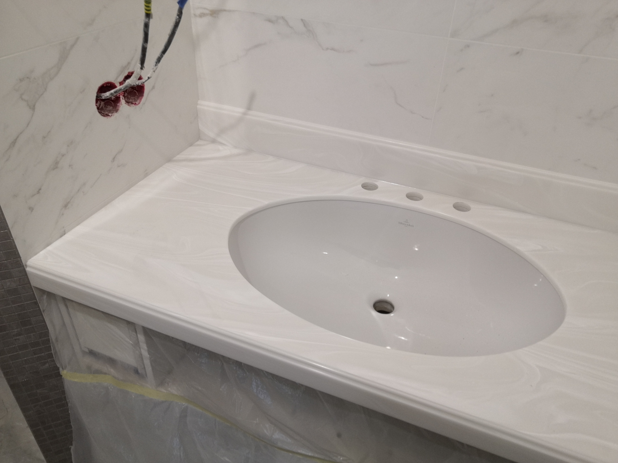 WHITE ONYX