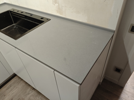 Столешница из кварца Technistone Gobi Grey
